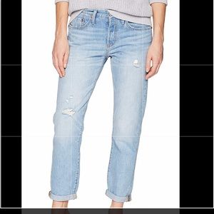 Levi’s 501 tapered Jeans